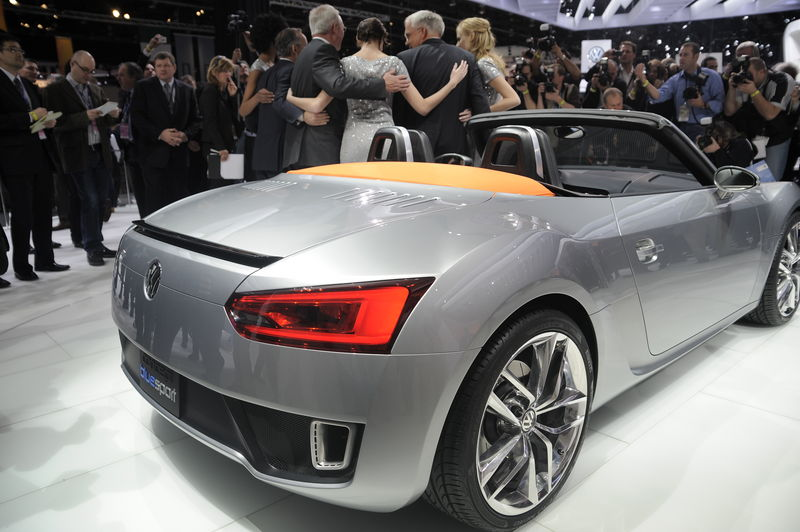 Illustration for article titled The Top Ten Photo Galleries Of The 2009 Detroit Auto Show